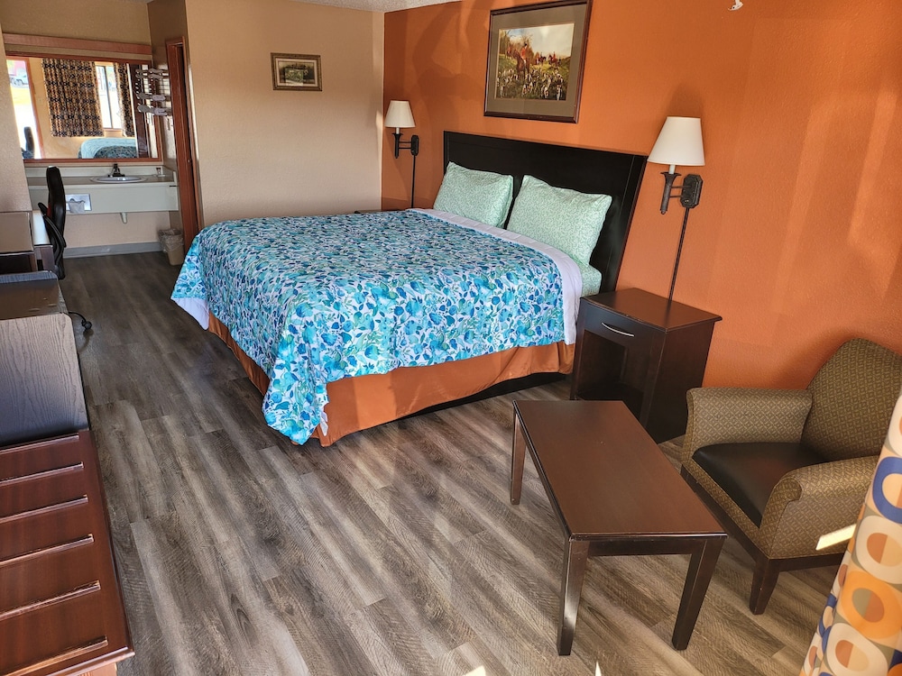 Budget Host Inn Eastland 37/56