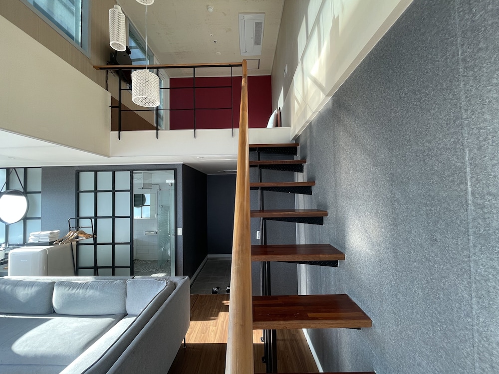 Elysia Boutique Hotel 66/74
