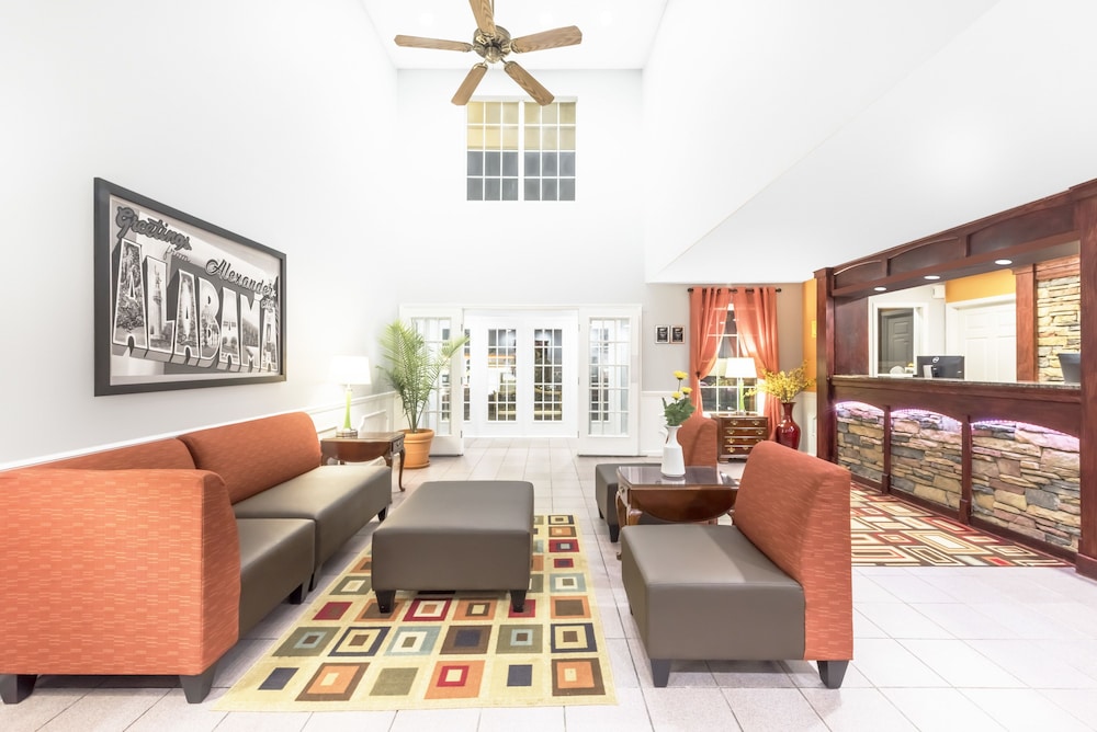 Super 8 By Wyndham Alexander City 22/29