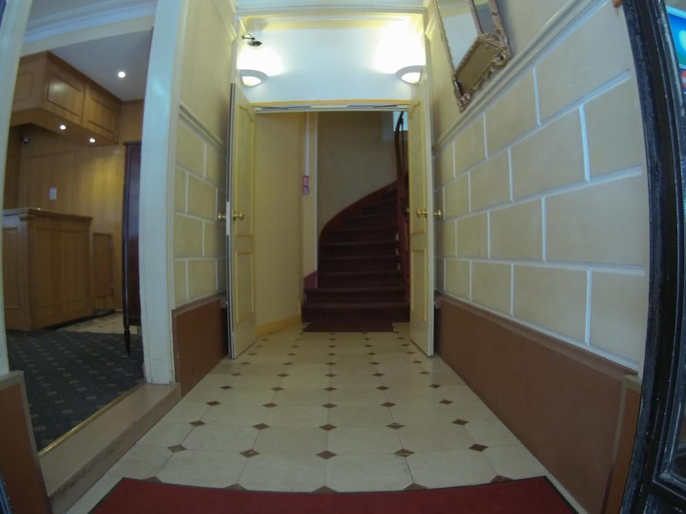 Hotel Phenix 26/39