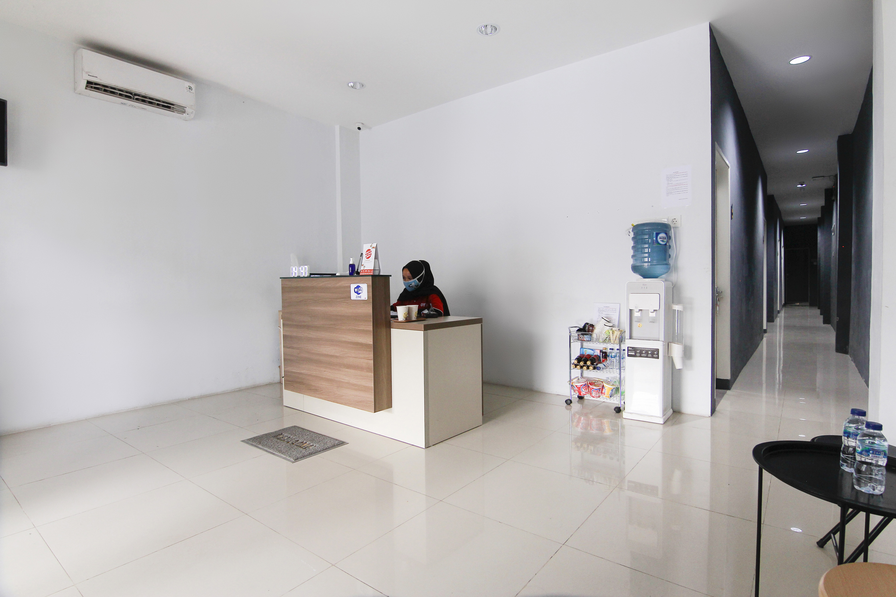 Lobby at Hotel O Mandala Near Universitas Negeri Medan ( UNIMED ), MEDAN