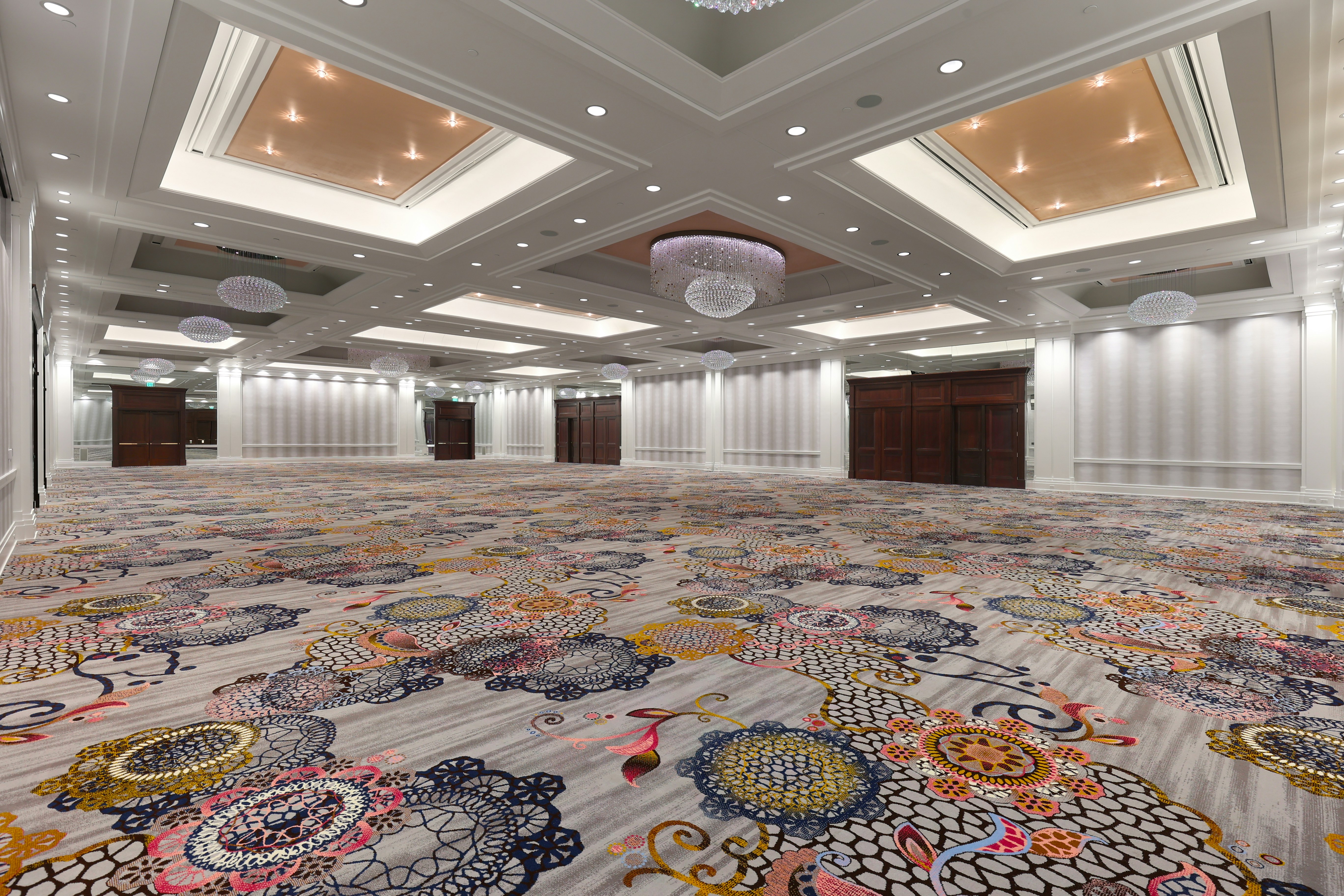 Amway Grand Plaza, Curio Collection by Hilton 61/65