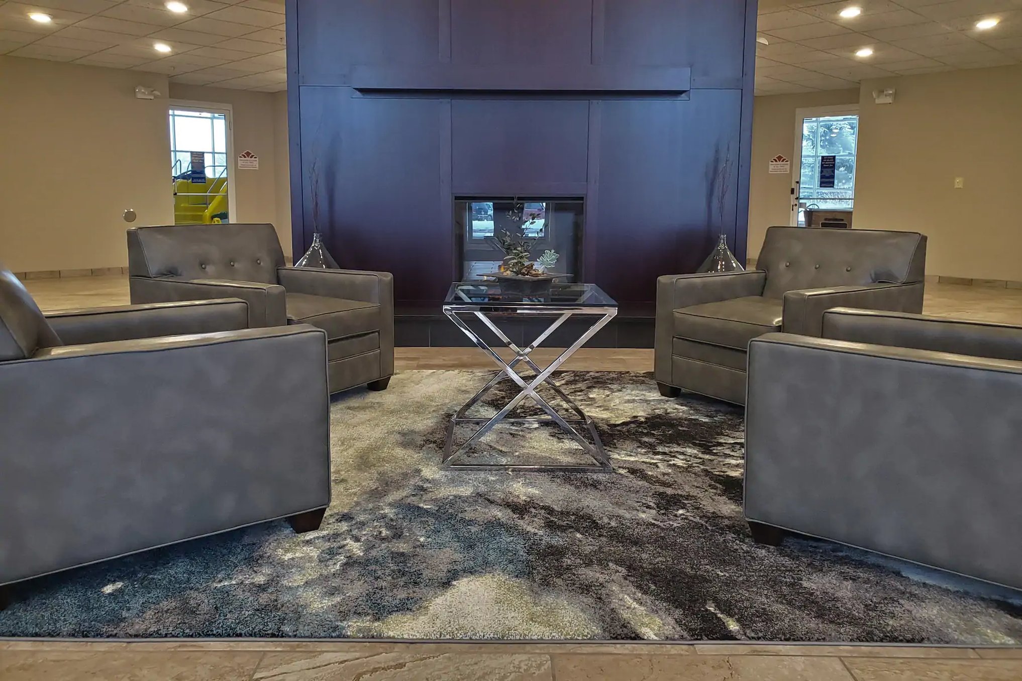 Cobblestone Suites Oshkosh 12/75