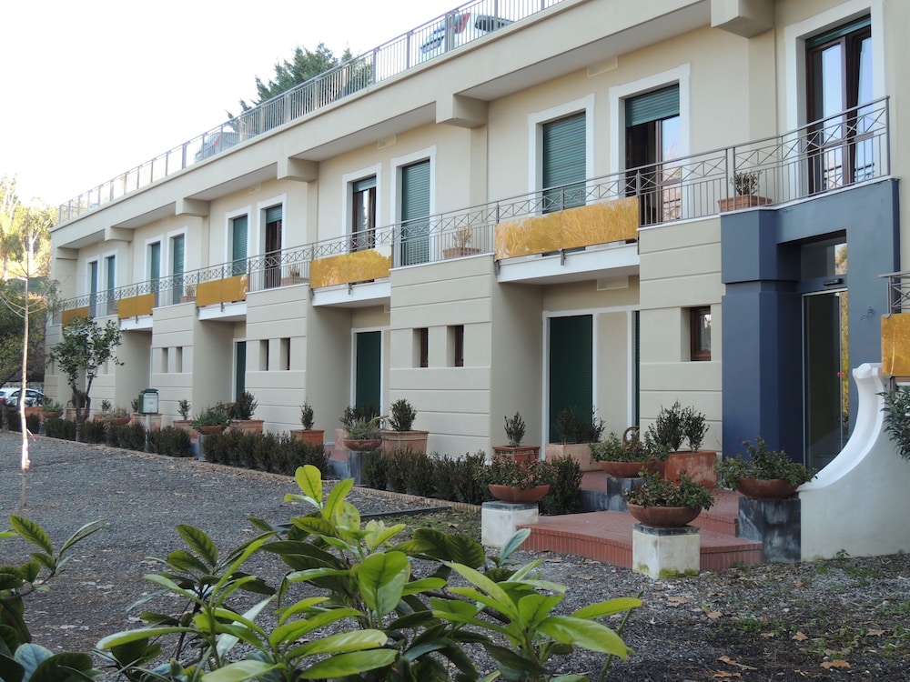 Hotel Zeus Pompei 7/50