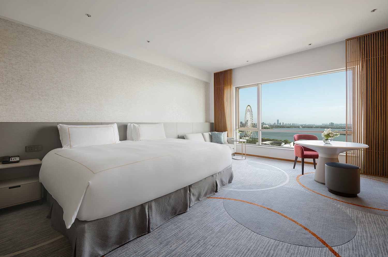 Premium, King Bed, Lake and Navy View