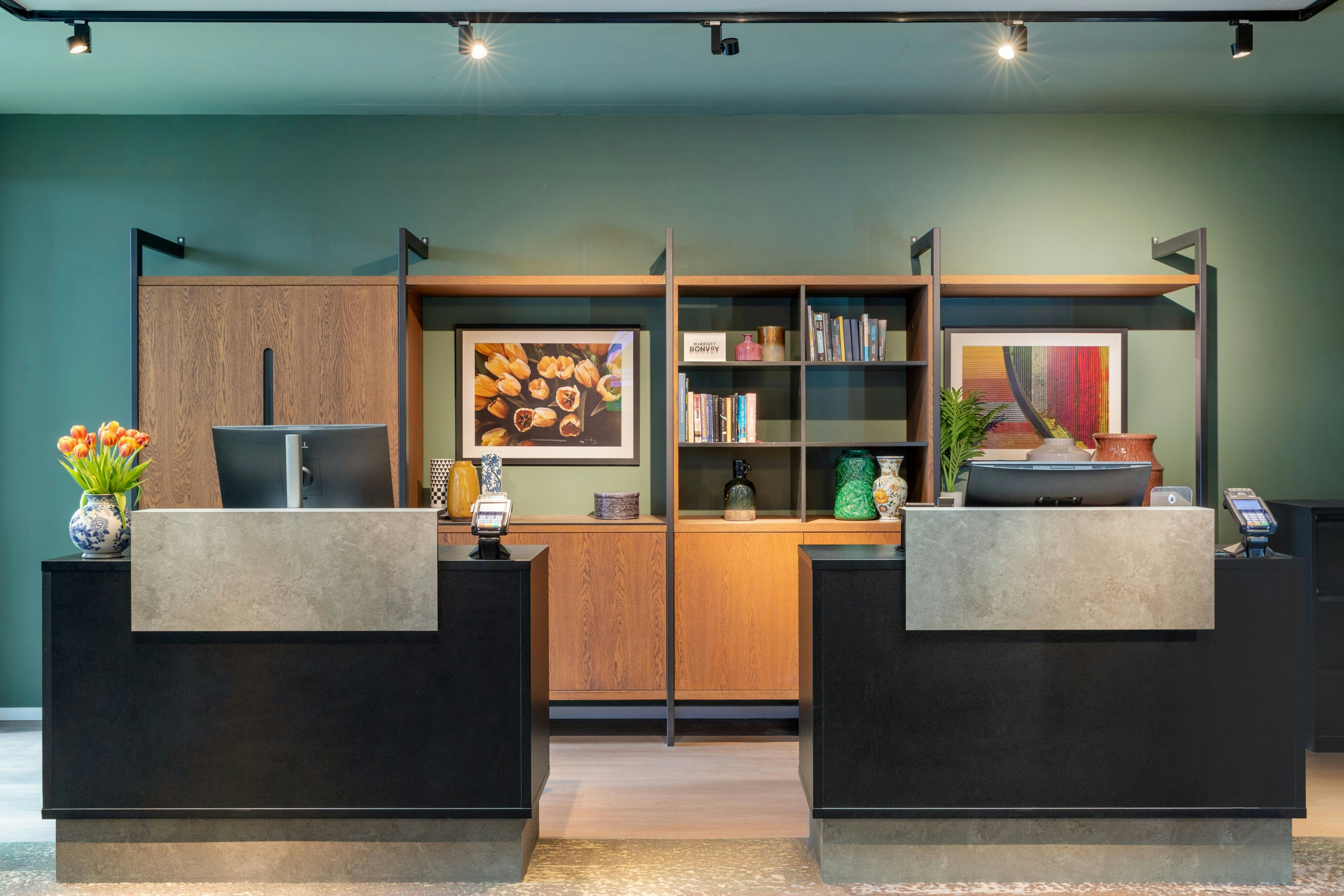 Corendon Apartments Amsterdam Schiphol Airport Hotel 1/11