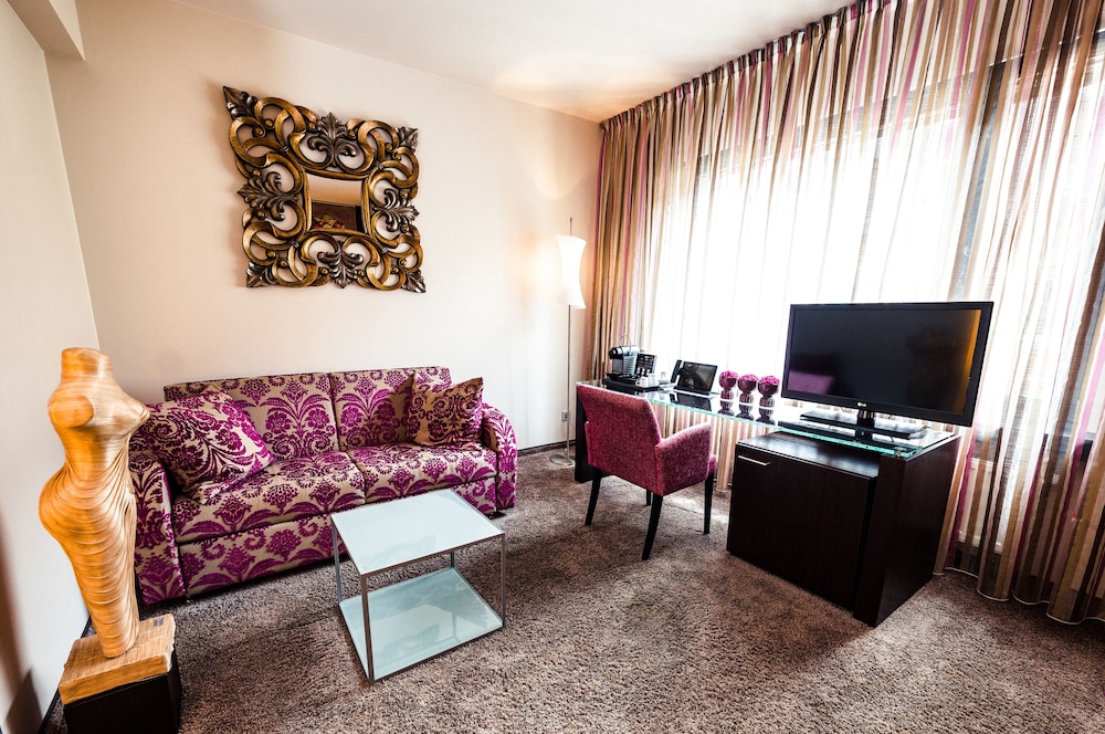 Hotel Der Blaue Reiter 50/68
