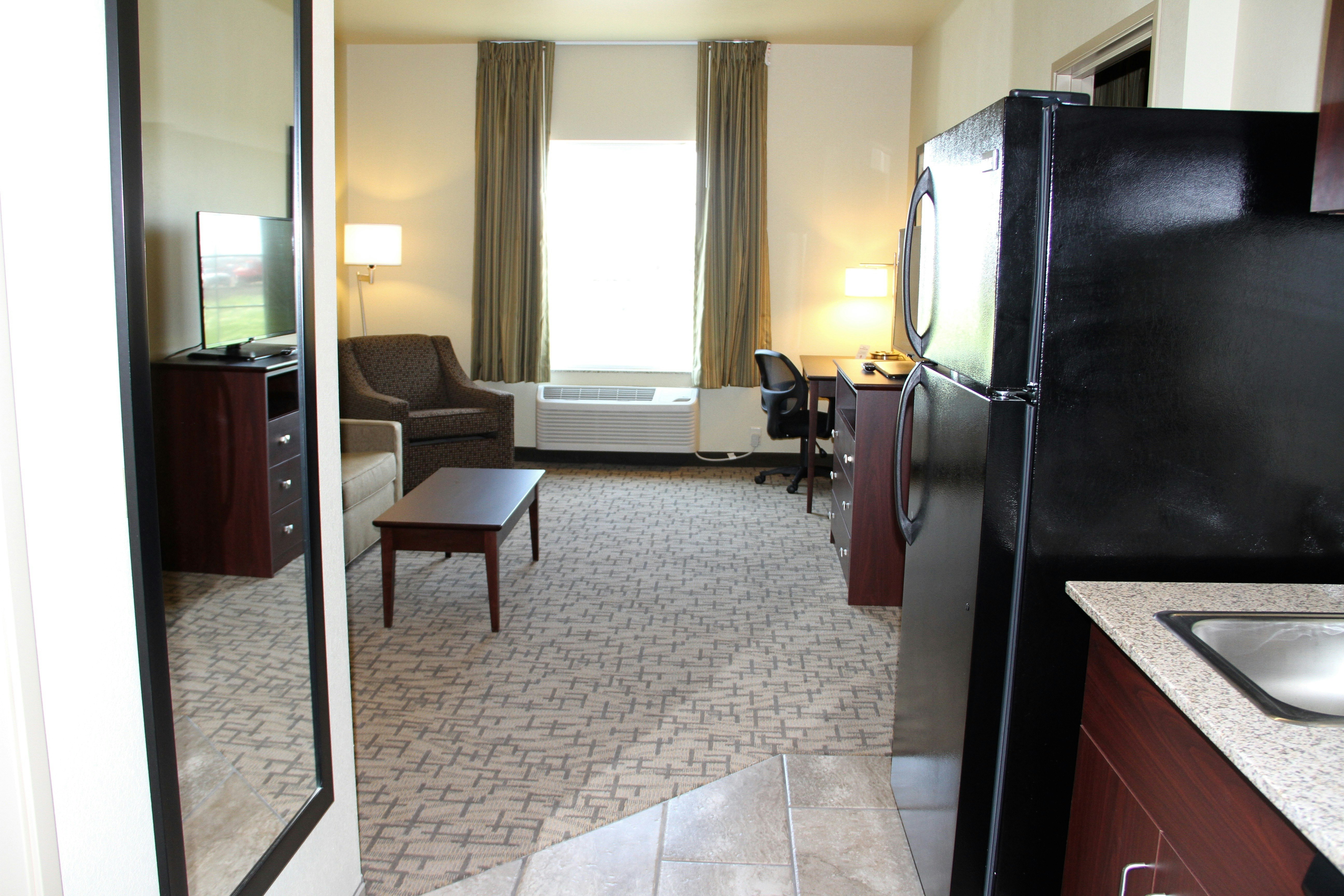 Cobblestone Hotel & Suites - Devils Lake 59/62