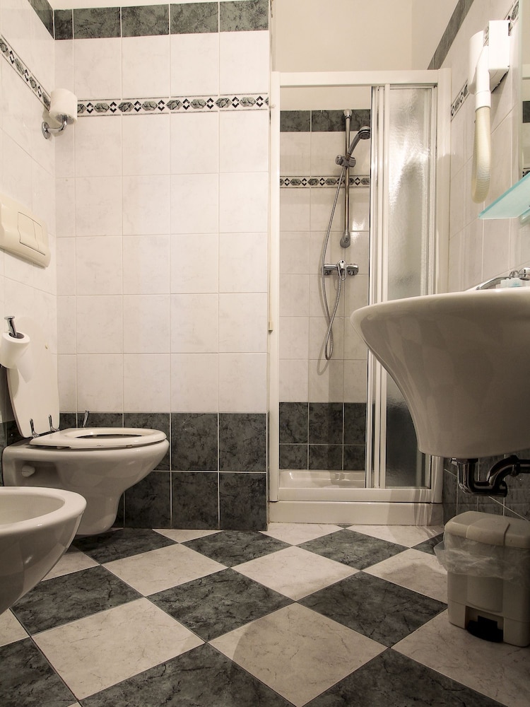 Hotel Soggiorno Athena 40/64