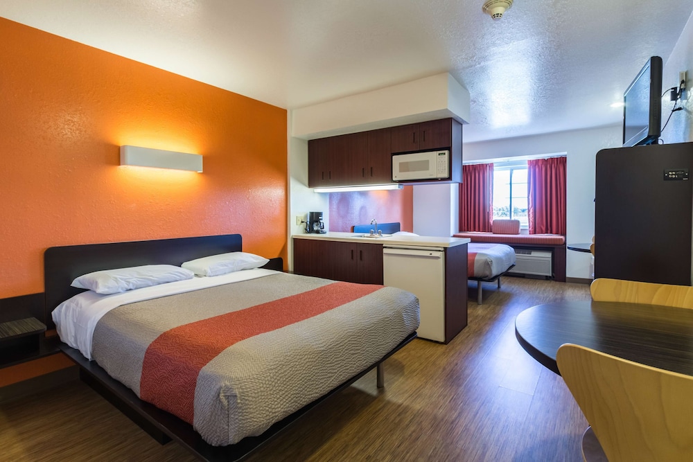 Motel6 Huron, OH - Sandusky 20/62