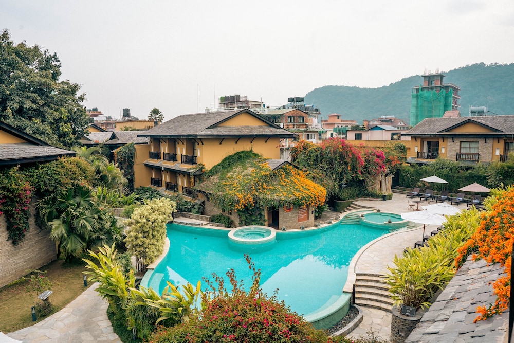 Temple Tree Resort And Spa 69/72