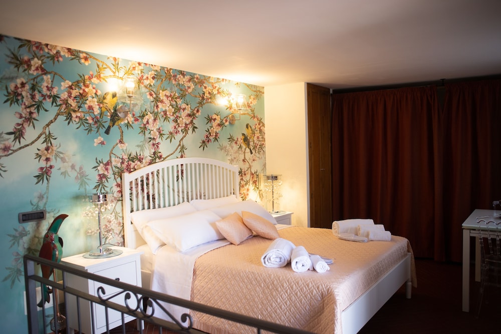 Bed Boutique Napoli Colors 12/50