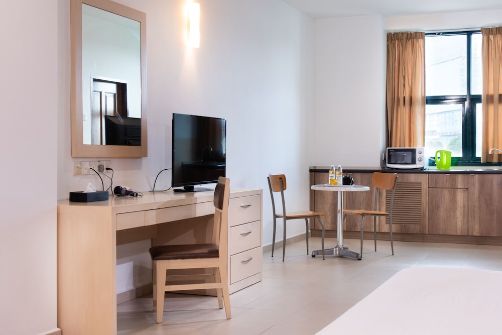 Golden View Serviced Apartment 51/67