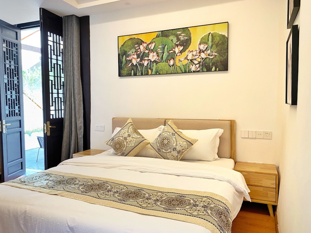 Chaozhou Hello Inn 12/50