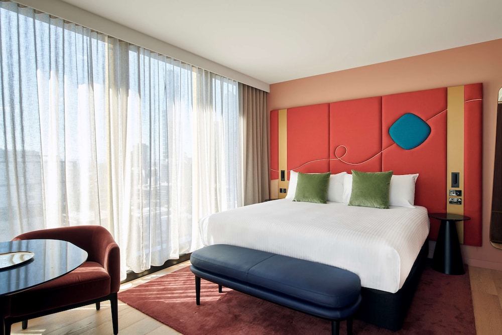 Quincy Hotel Melbourne 8/70