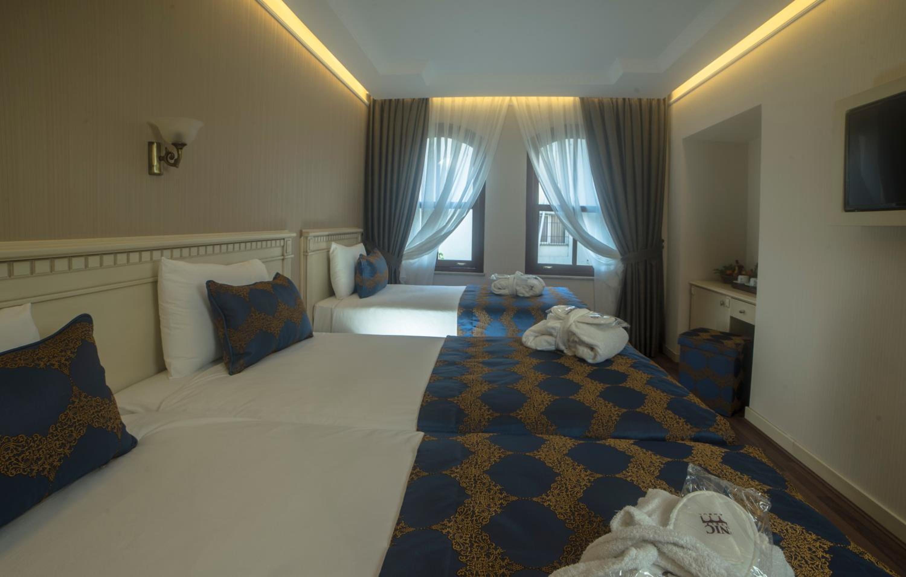 جناح عائلي، Sarnic Hotel and Sarnic Premier Hotel 9/10