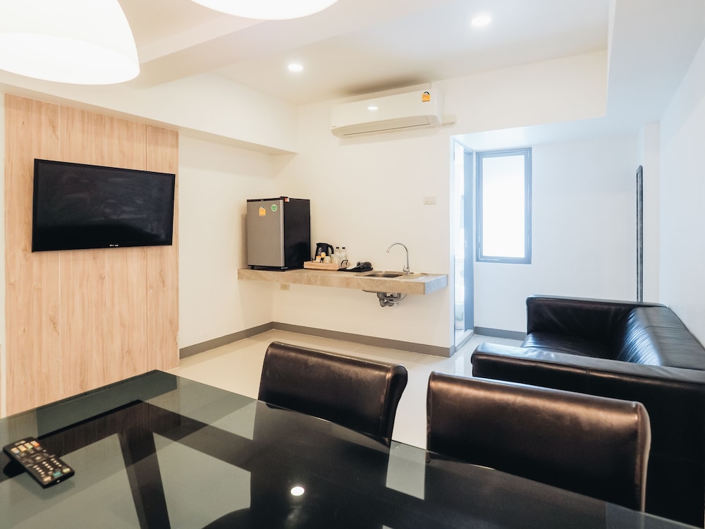 Loyy Hotel 35/53