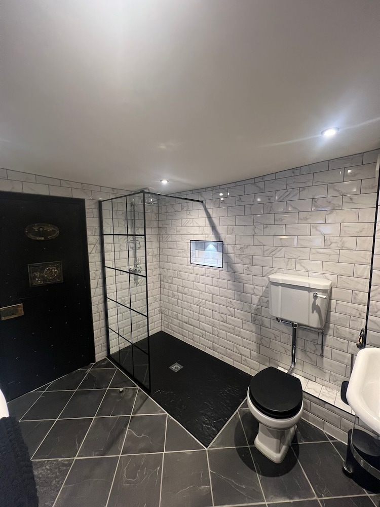Colchester Boutique Hotel 32/50