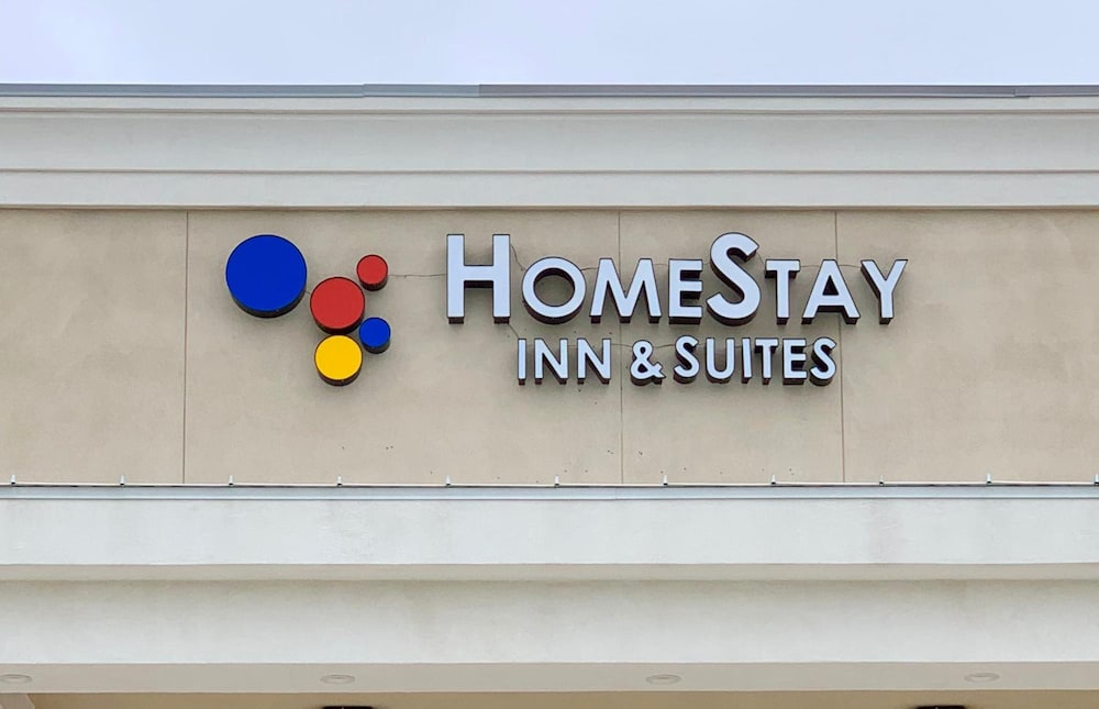 HomeStay Inn & Suites Edinburg 4/21