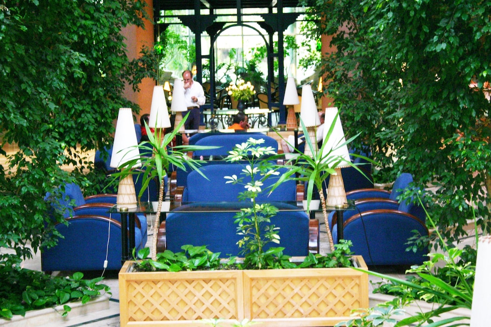 Tunisia Lodge 28/32