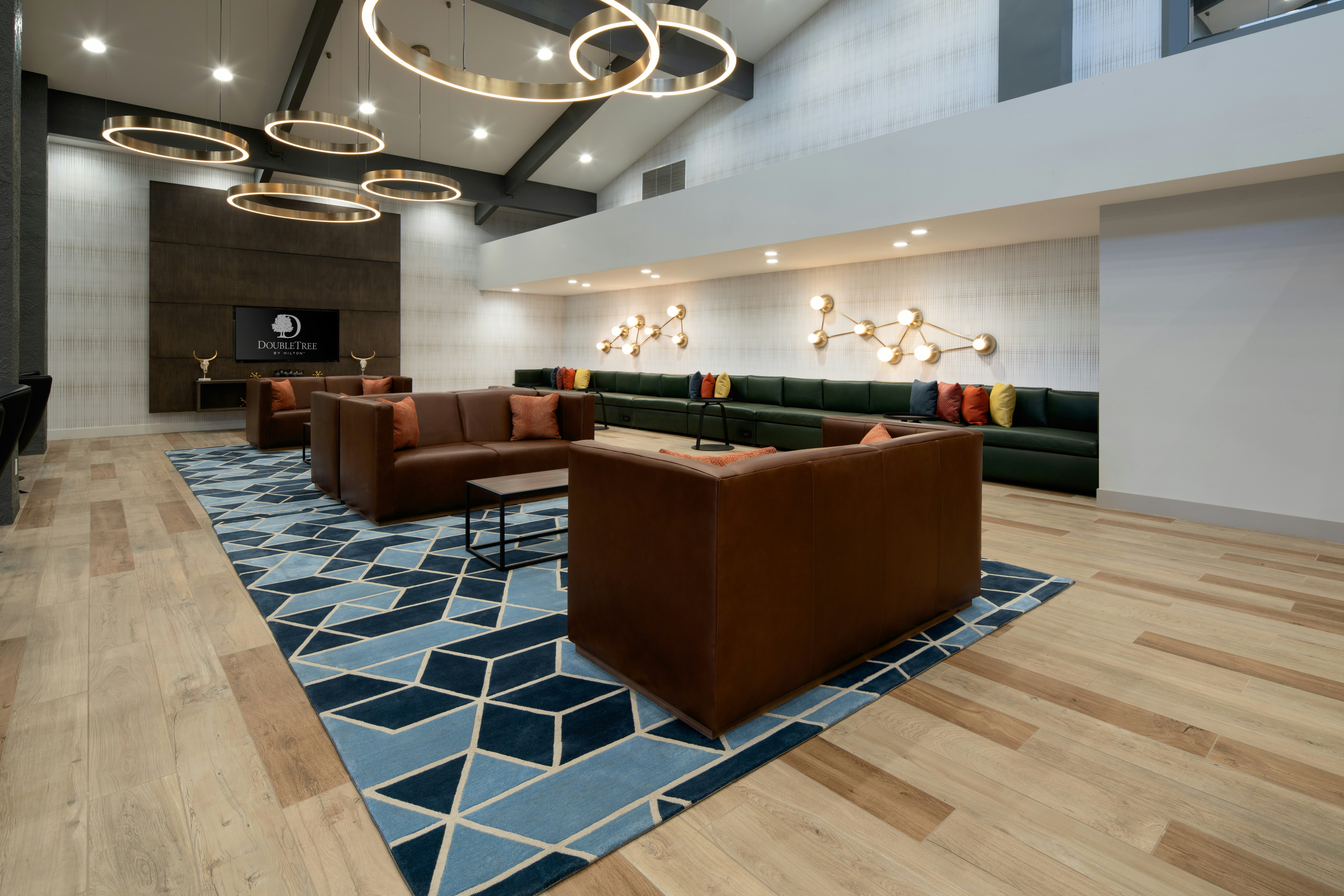 Doubletree Hotel Bakersfield 8/58