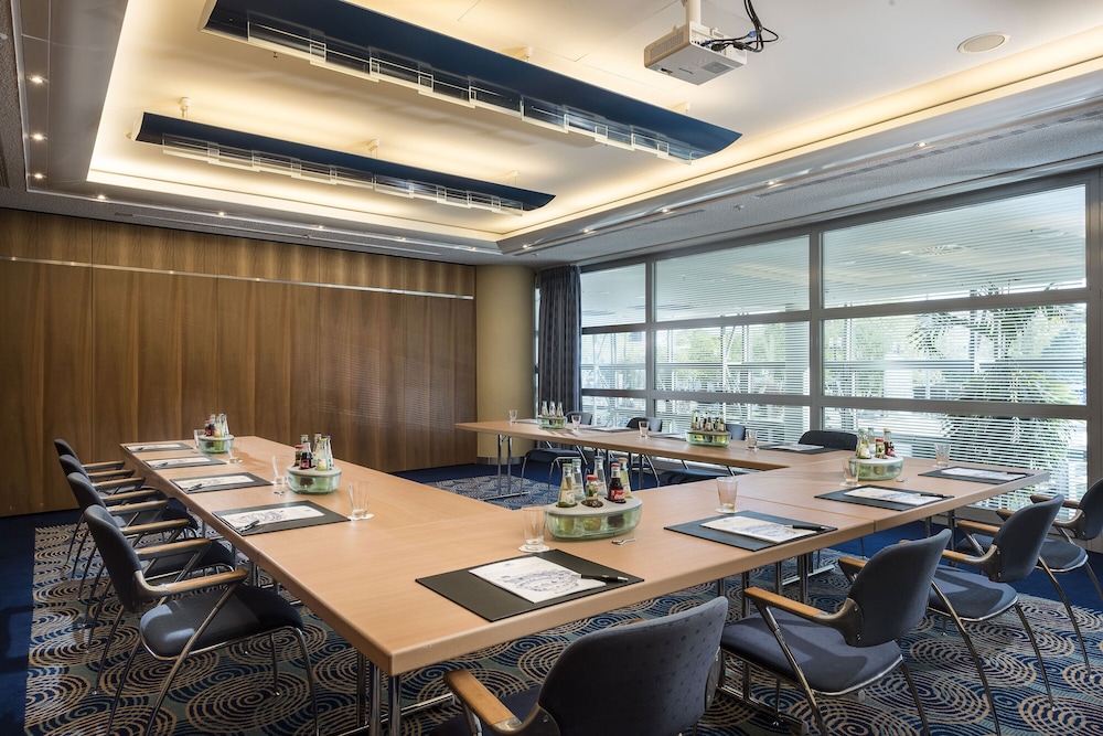 Maritim Hotel Frankfurt 66/72