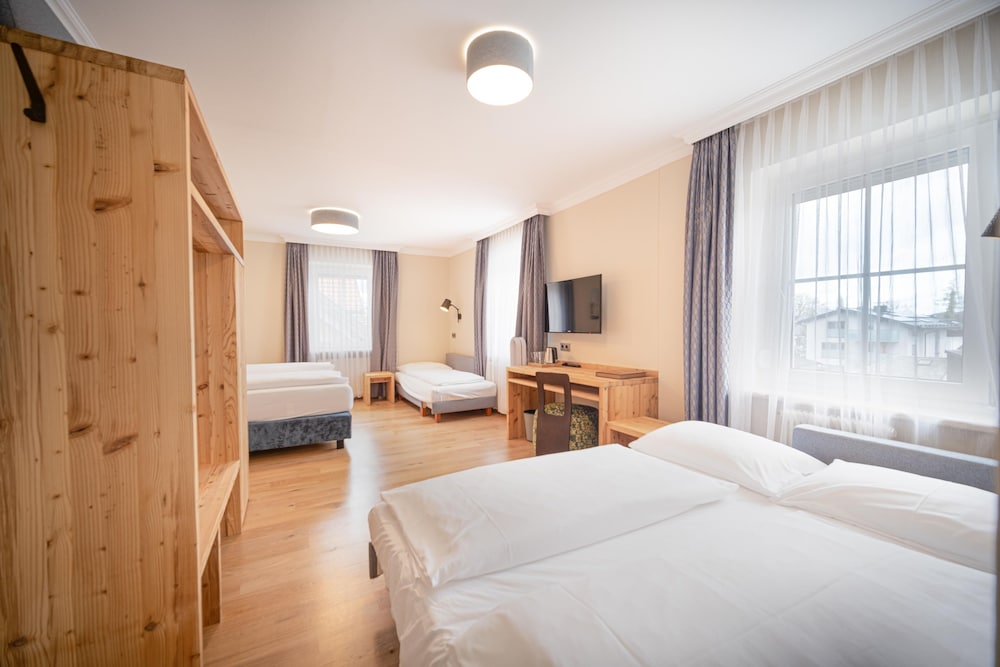 Superior, Quadruple, Queen Bed, Sofa, Courtyard Area