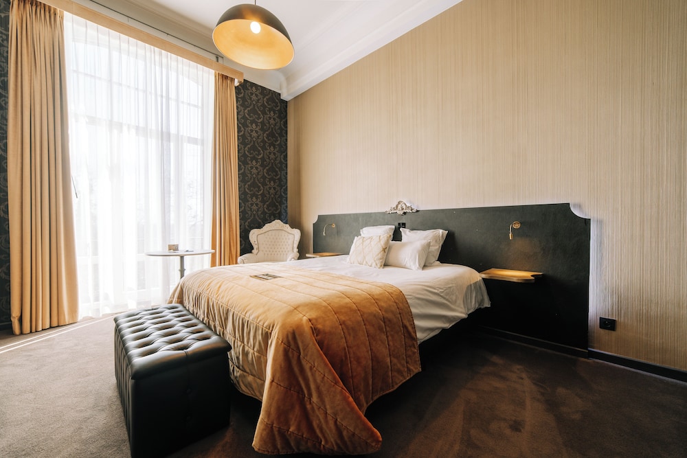 غرفة تنفيذية بسرير مزدوج أو سريرين منفصلين، Chateau de Namur 9/10