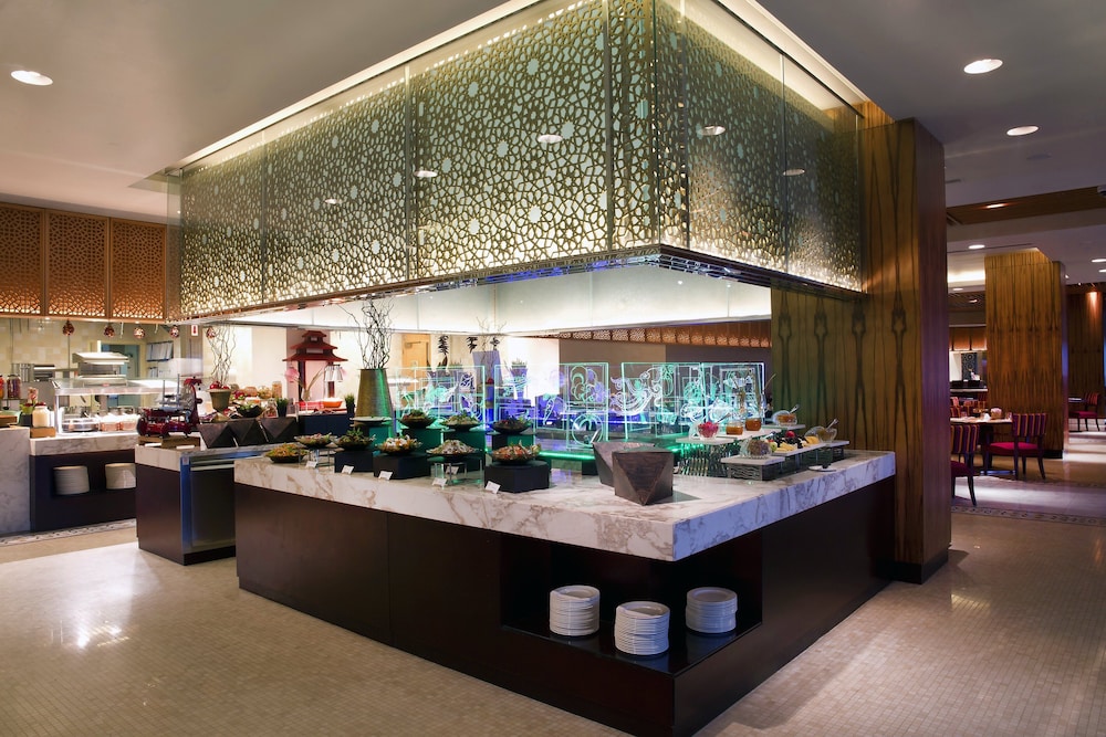 Bab Al Qasr Residence 68/74