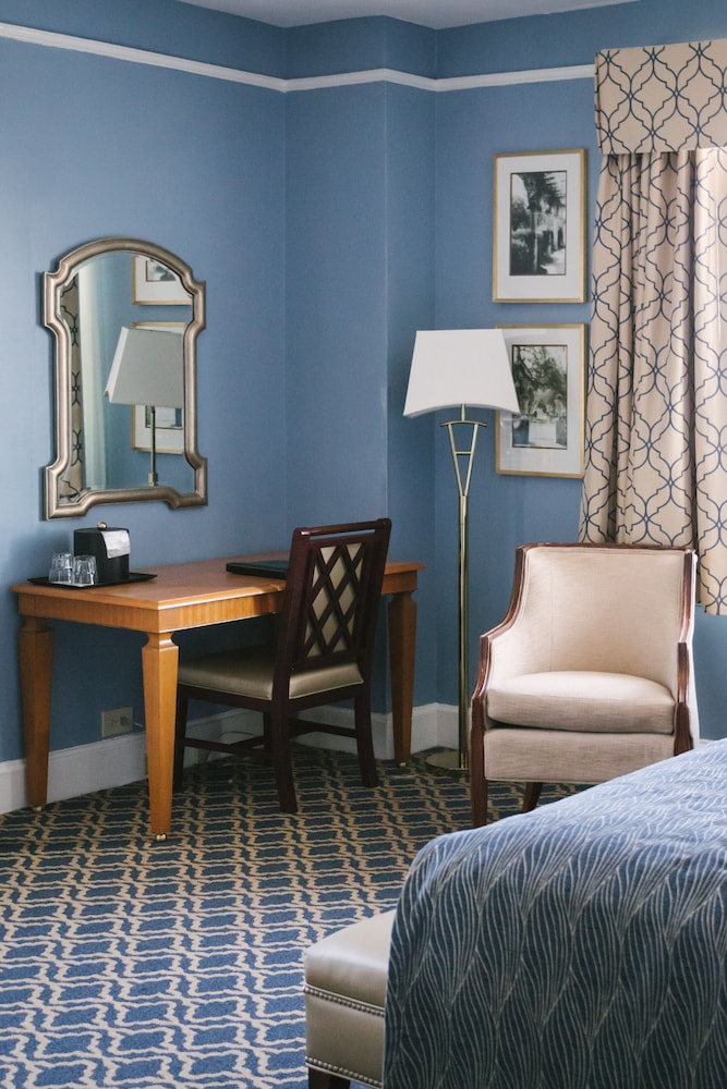 Francis Marion Hotel 13/65