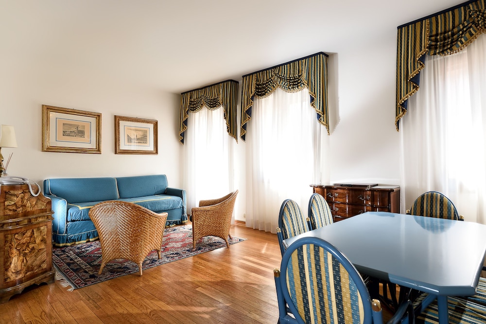 San Marco Palace 47/68