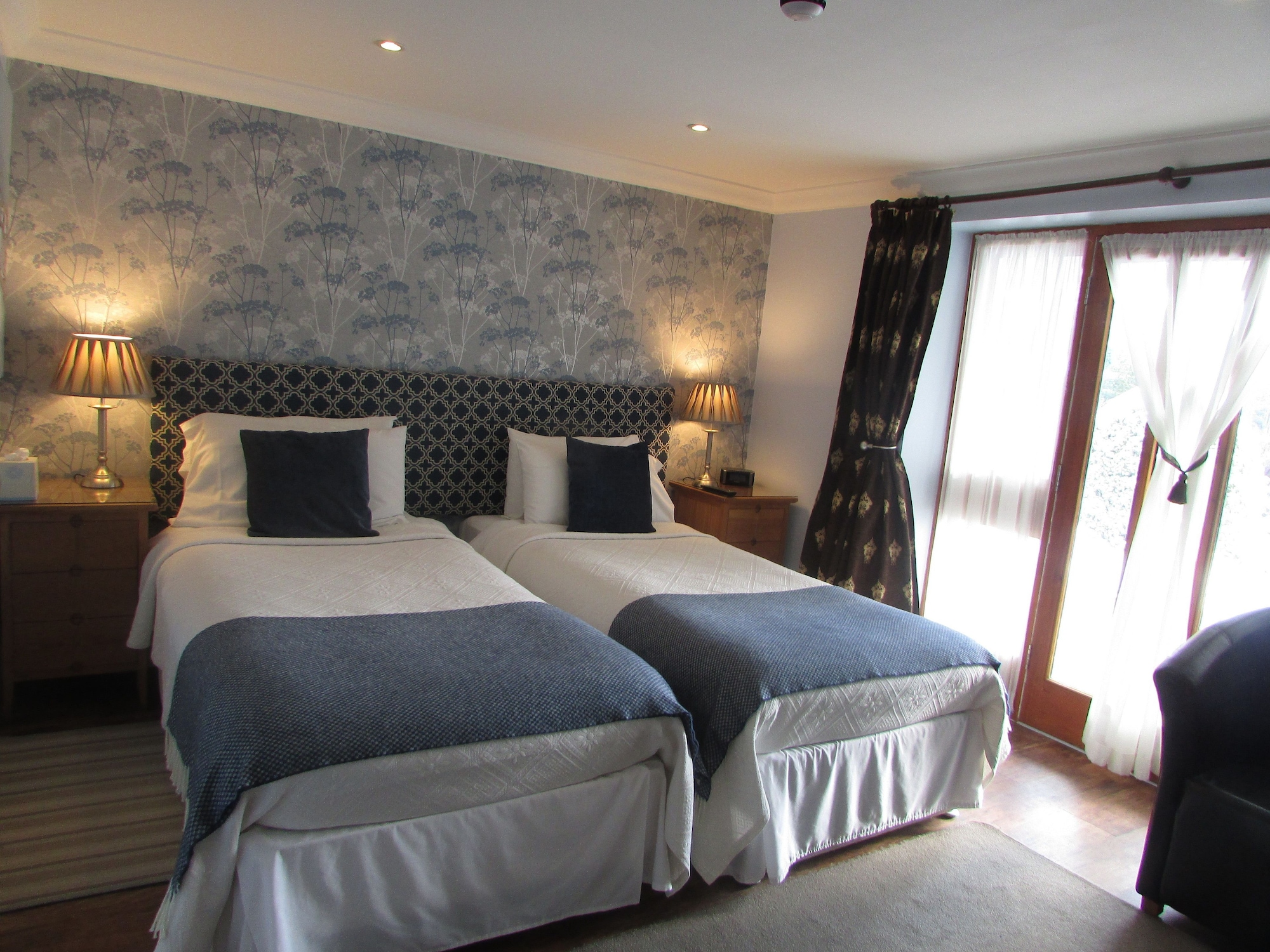 Room, Twin Beds
