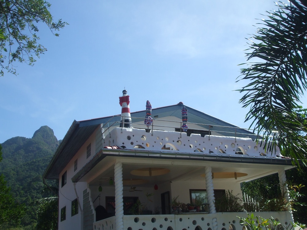 TOP RESORT 3/50