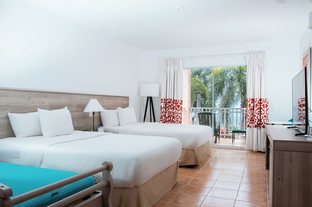 Plus, 2 Double Beds, Ocean View