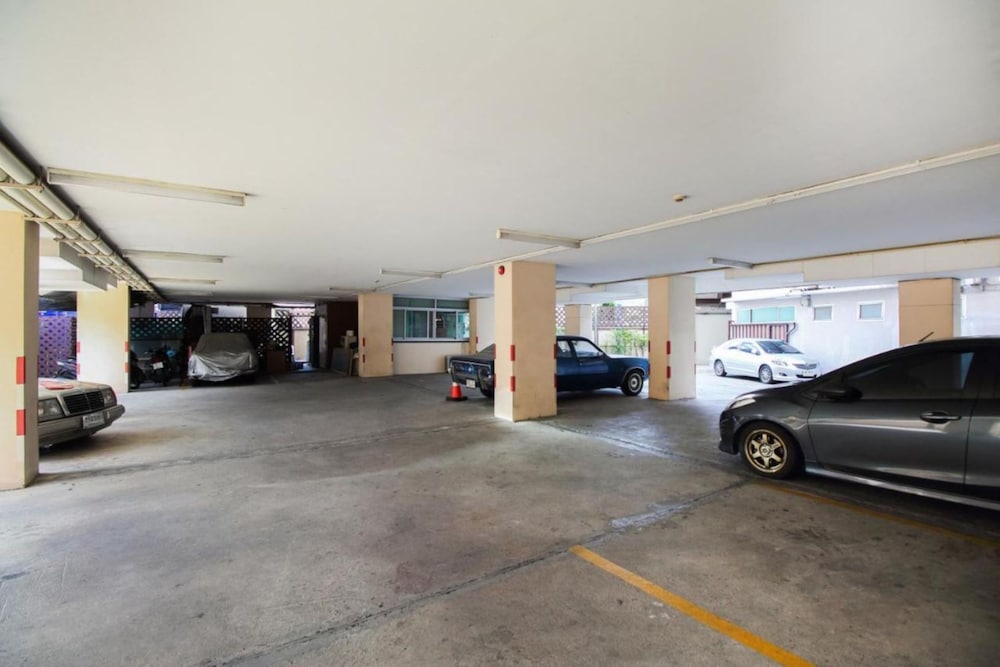 OYO 274 Meesook Residence 17/22