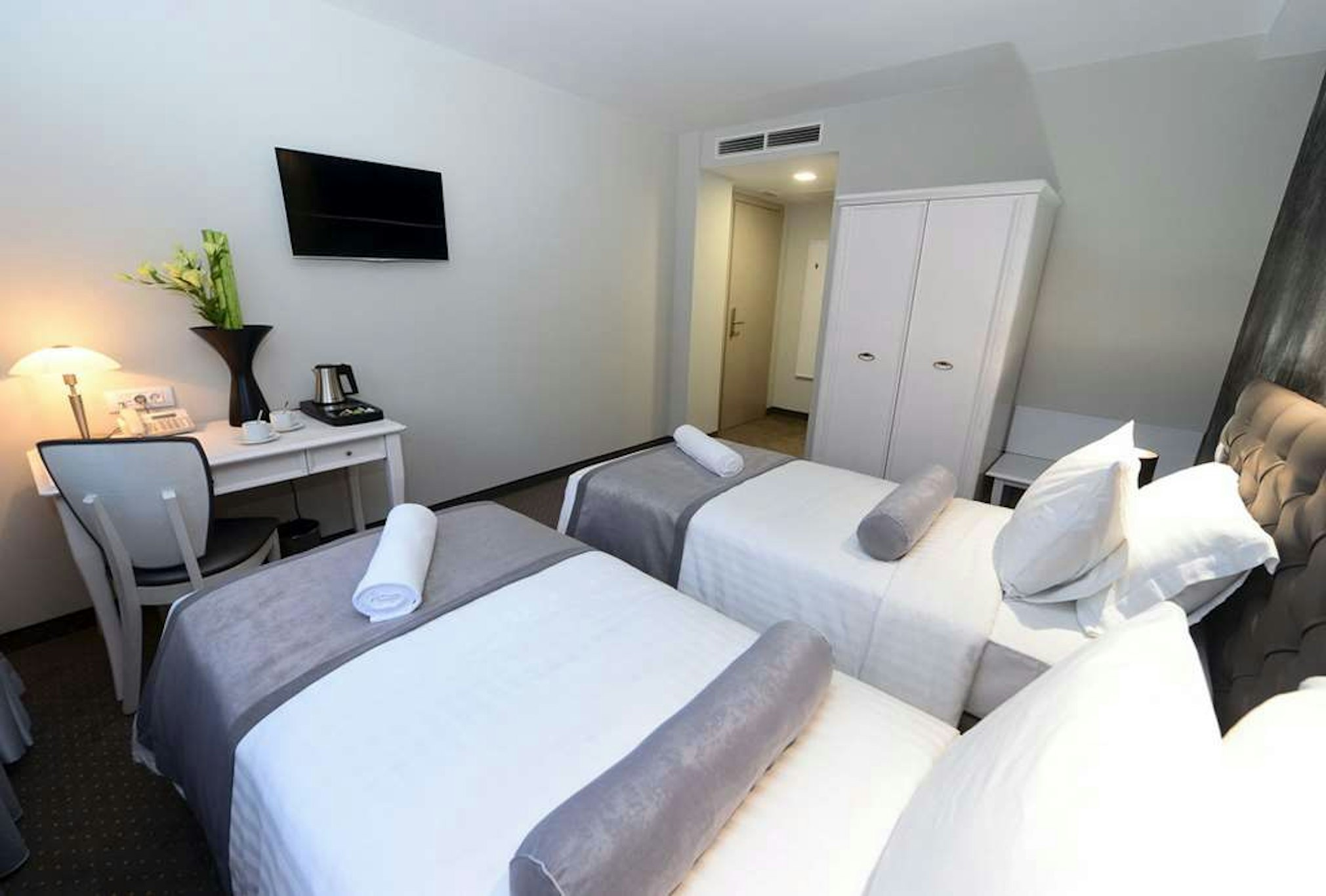 Alexander Square Boutique Hotel 18/55