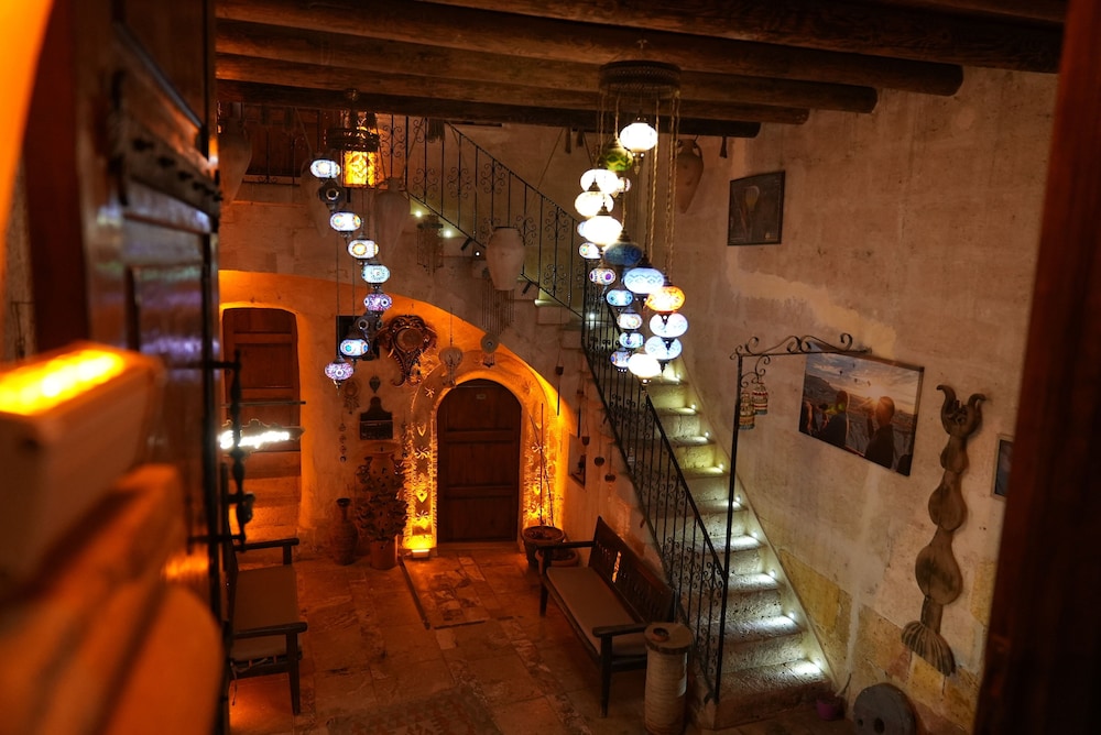 Avanos Suites 57/62