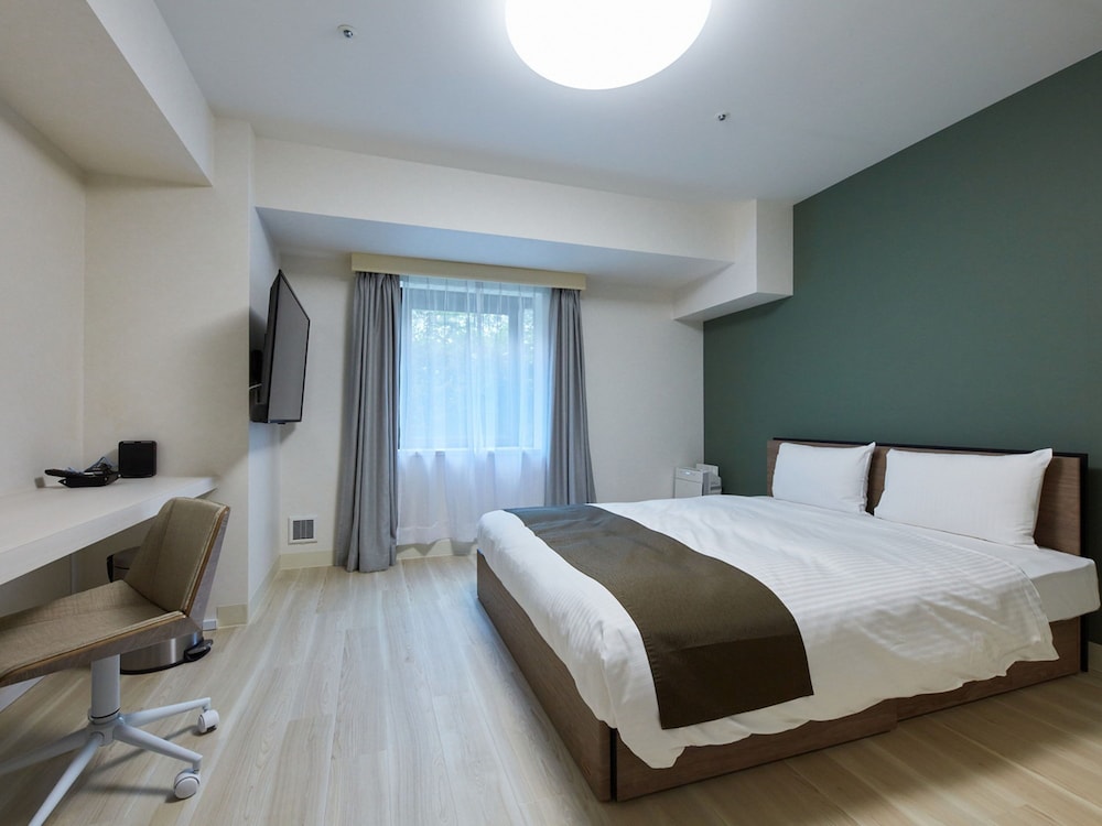 Rembrandt Hotel Atsugi 12/63