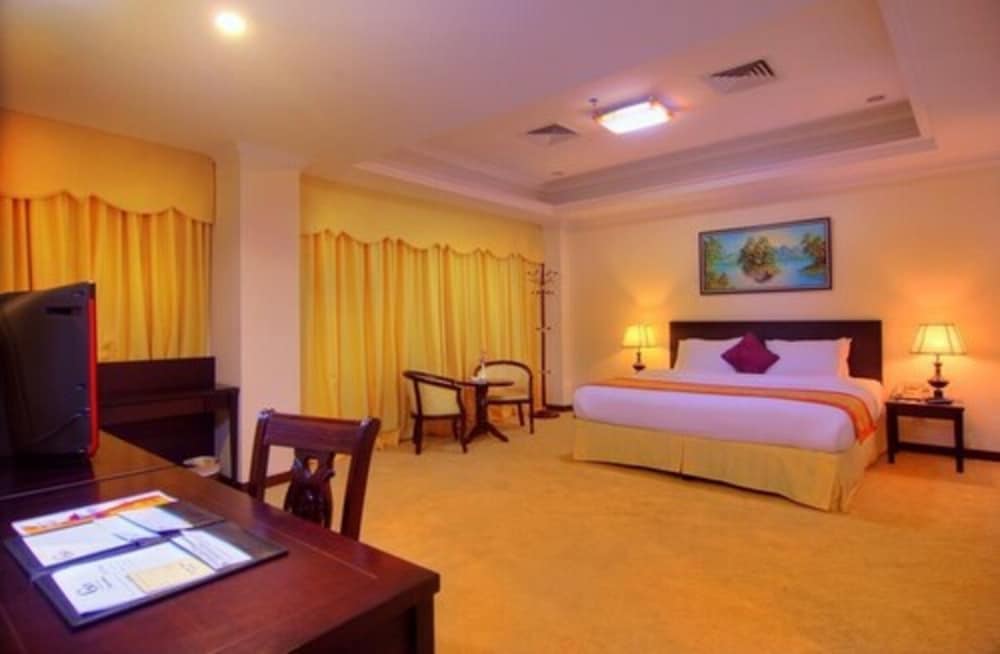 Golden View Hotel Batam 7/38