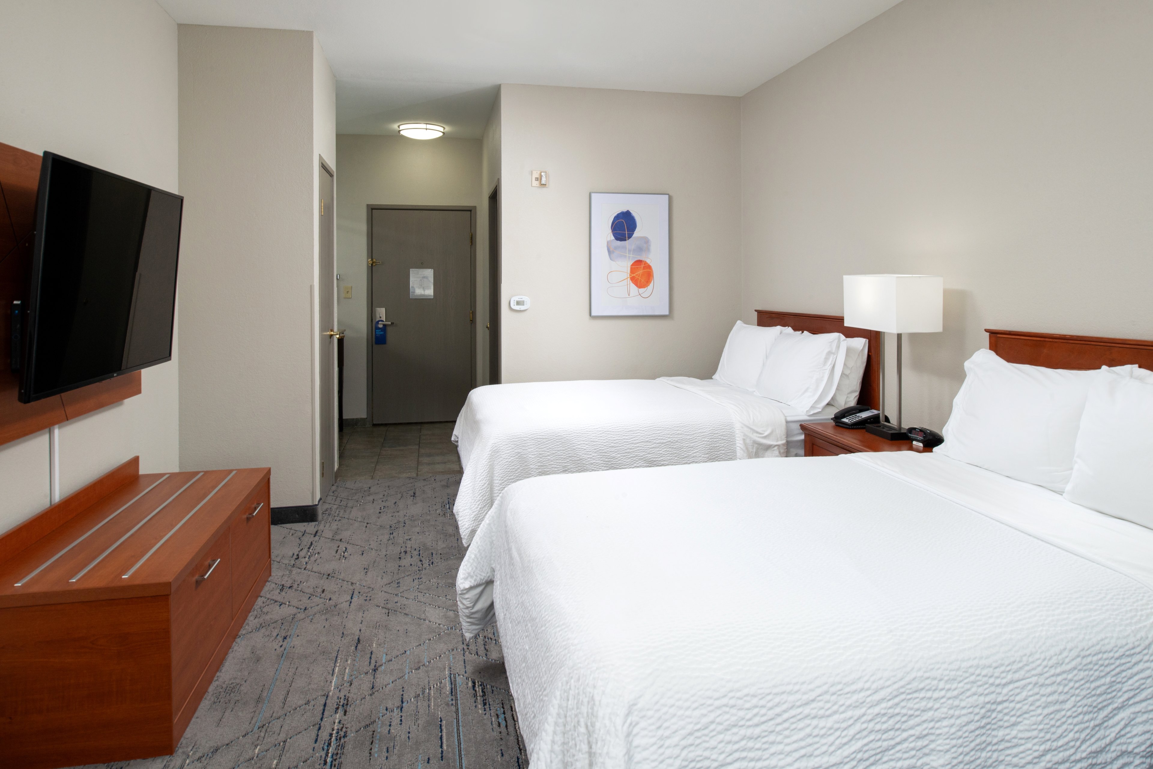 غرفة بسريرين كوين، Holiday Inn Express Hotel And Suites Farmington Bloomfield 4/6