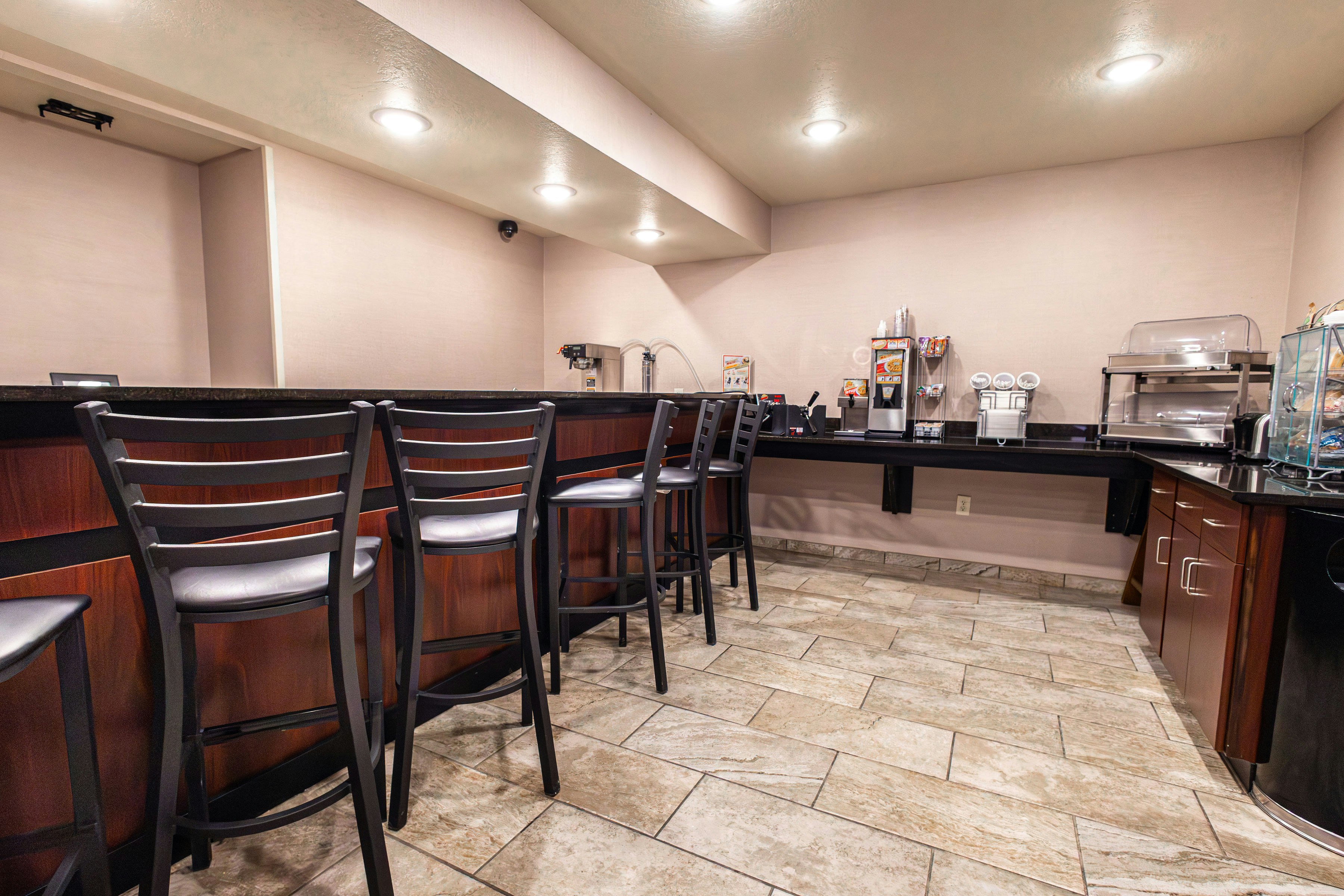 Cobblestone Inn Amp Suites Big Lake Tx 57/80