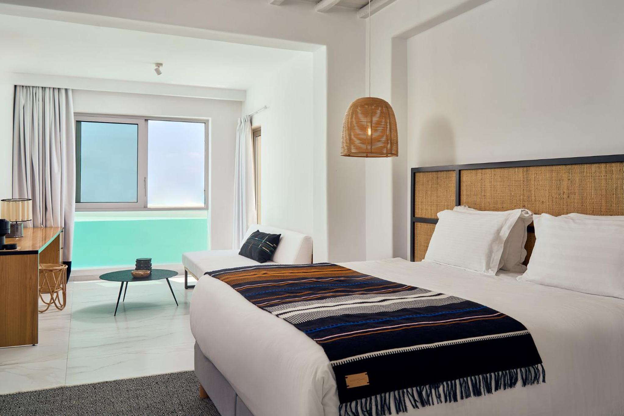2 Rooms, Sanctuary, Suite, Sea View, 2 Swim Up Pool