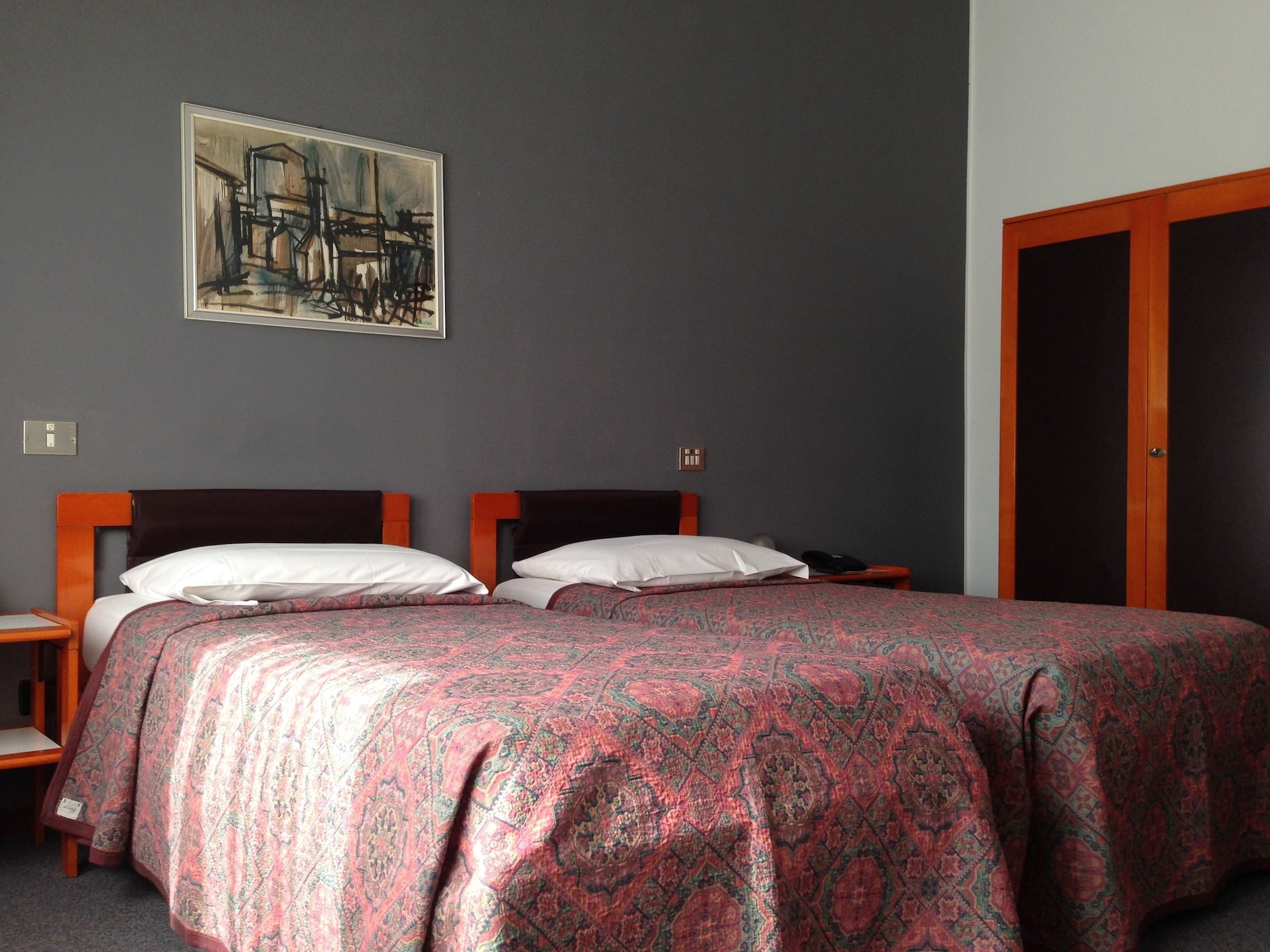 STANDARD, DOUBLE BED
