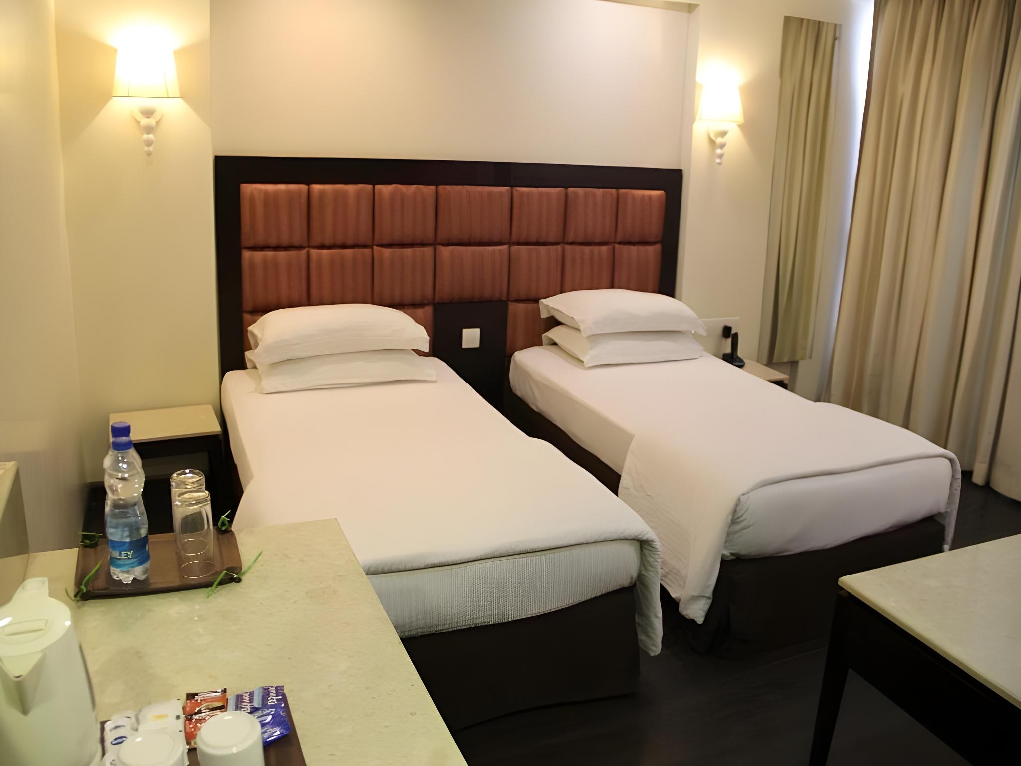 Madhuban Hotel 11/28