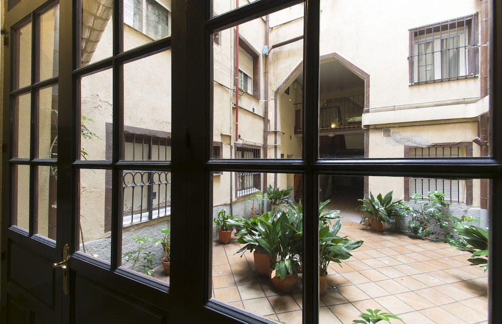 Hostal La Vera 42/50