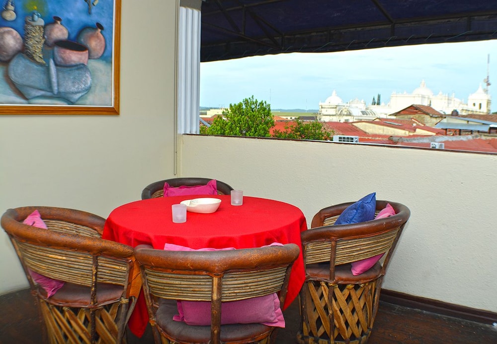 Hotel Los Balcones Leon 36/48