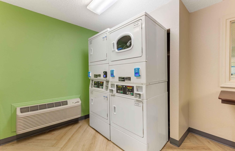 Extended Stay America Fort Lauderdale Cypress Crk 6th Way 7/48