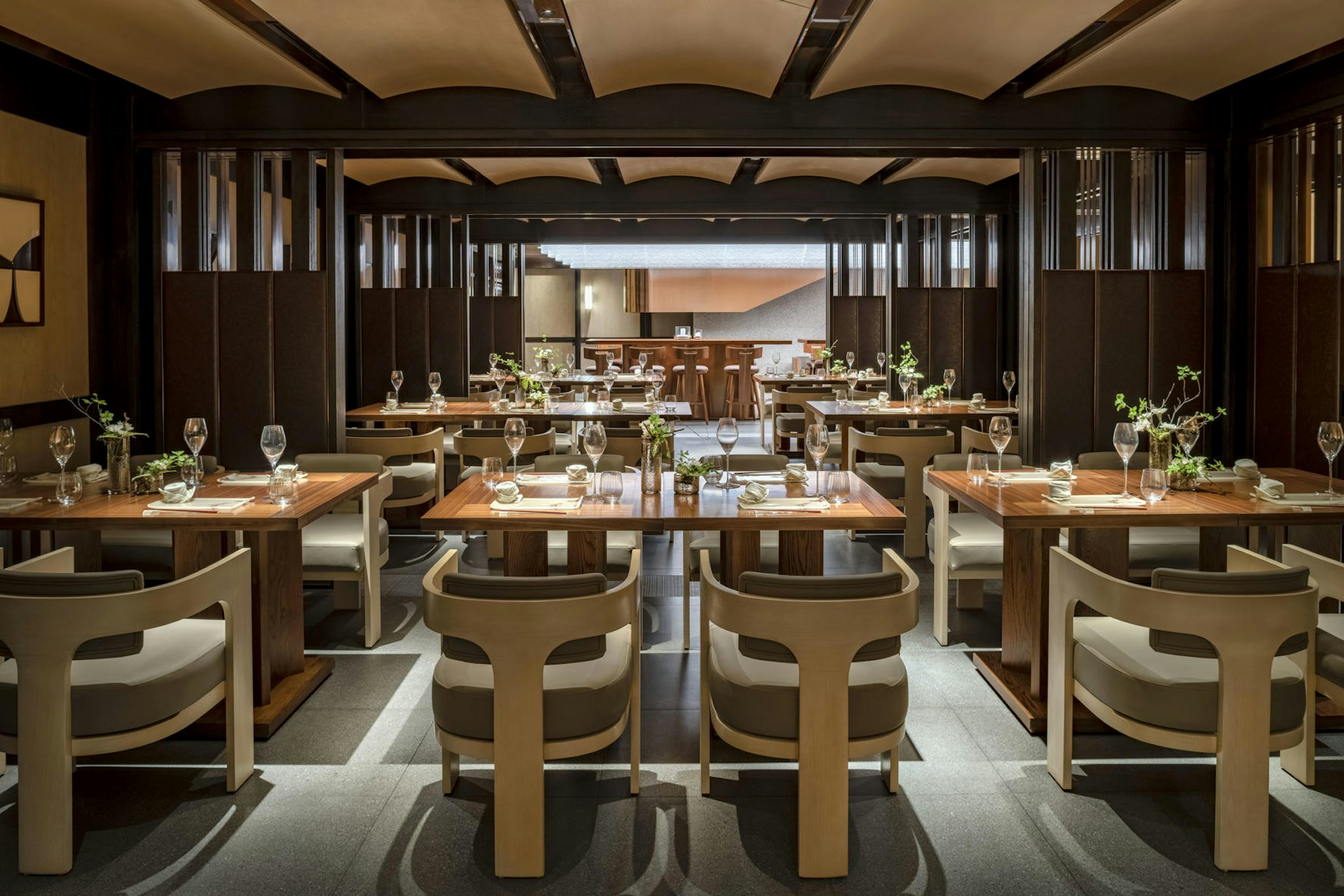 Capella Hanoi 38/50