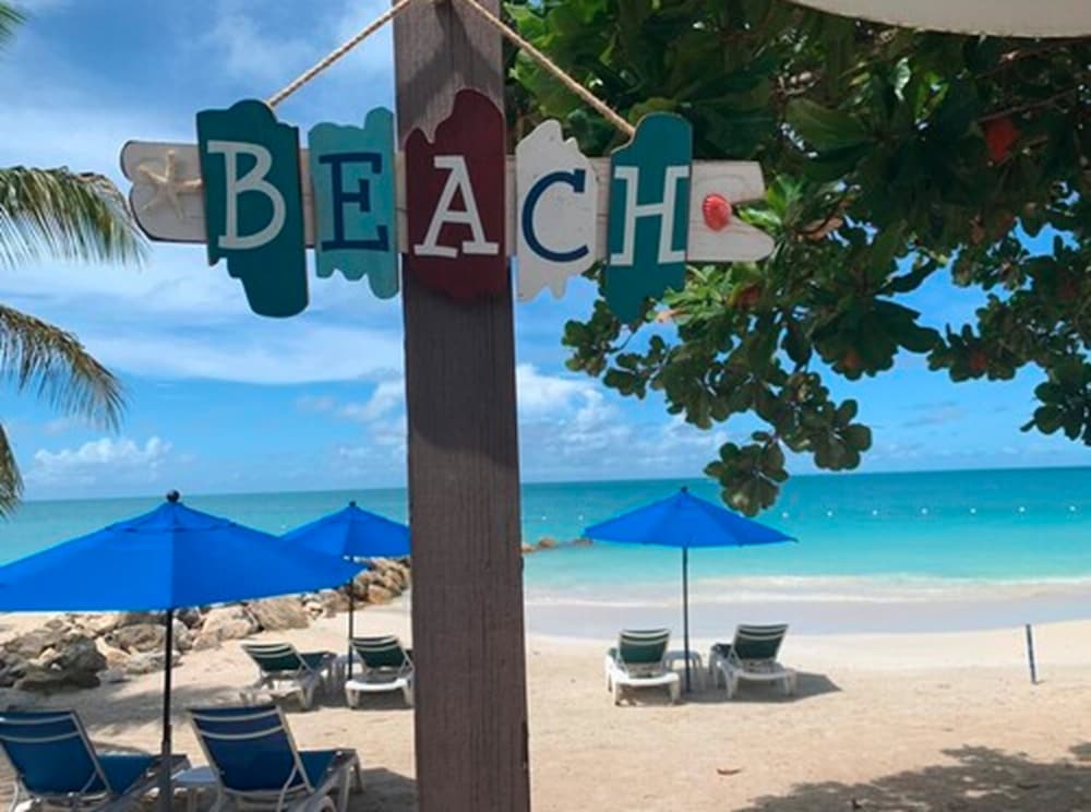 BUCCANEER BEACH CLUB 55/71