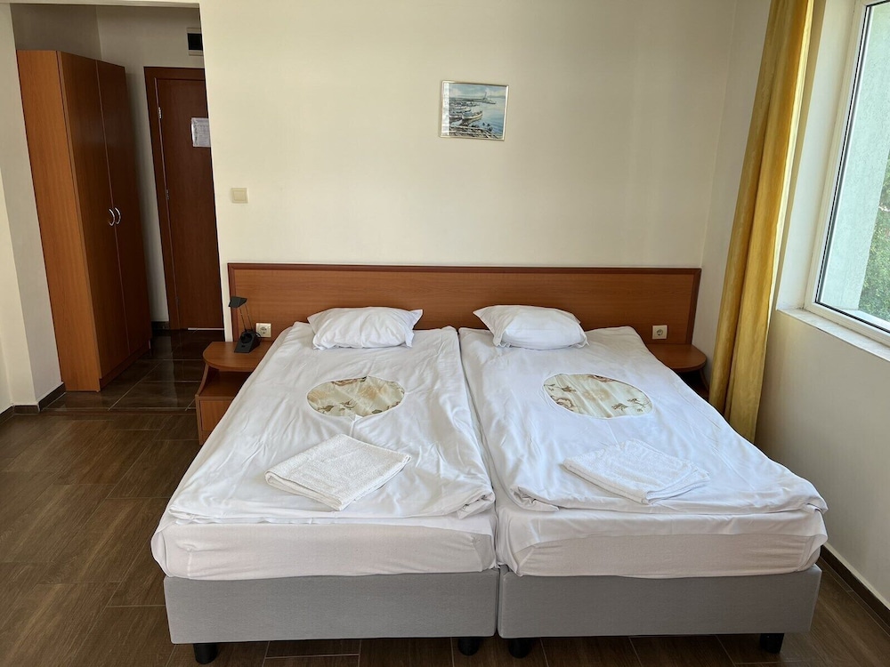 Family Hotel Romantic 8/15